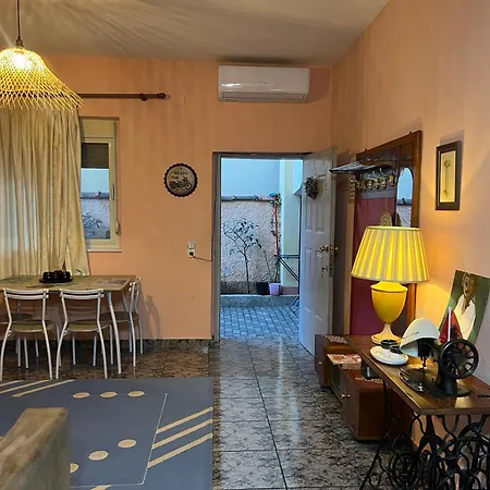 Innerbloom Private House * Тирана