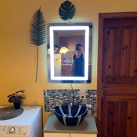 Apartamento Innerbloom Private House Tirana