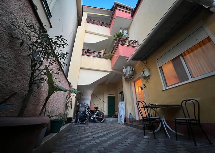 Innerbloom Appartement Tirana